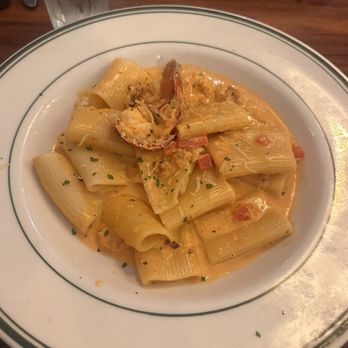 La Parolaccia Osteria - Scampi - Italian Near Me - Long Beach, California La Parolaccia Osteria - Scampi - Italian Near Me - Long Beach, California