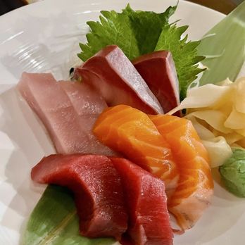 Umi Sake House - House Sashimi - Sushi Bars Near Me - Seattle, Washington Umi Sake House - House Sashimi - Sushi Bars Near Me - Seattle, Washington