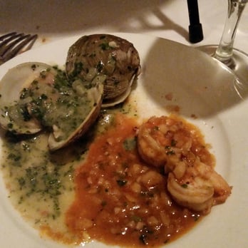 Sangria 71 - Clams and shrimp - a sampling from the Clams in Green Sauce and the Shrimp in Garlic Sauce! - Spanish Near Me - Williston Park, New York