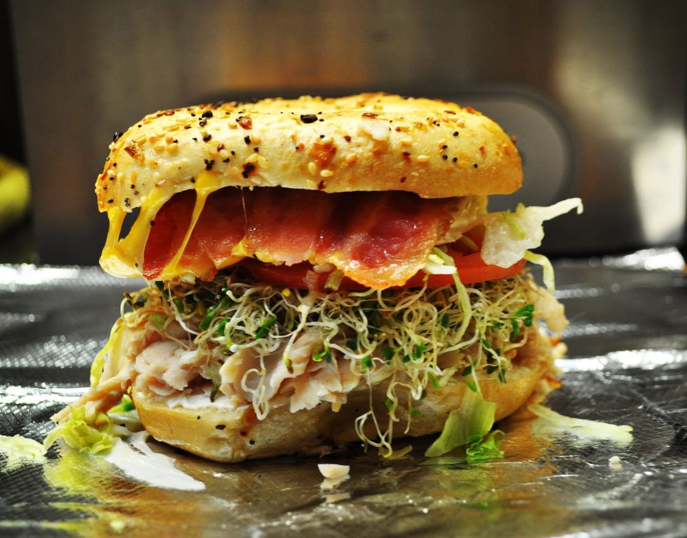 SULLY’S STEAMERS 30 Photos & 52 Reviews Sandwiches 33 E Main St