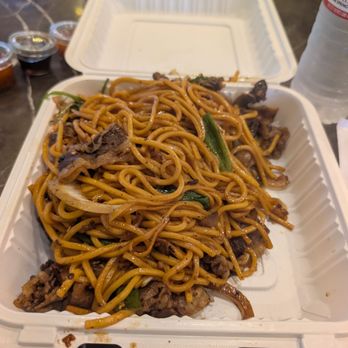 Mong Q Mongolian BBQ Kitchen - This was the large noodle plate - Mongolian Near Me - Santa Clara, California Mong Q Mongolian BBQ Kitchen - This was the large noodle plate - Mongolian Near Me - Santa Clara, California