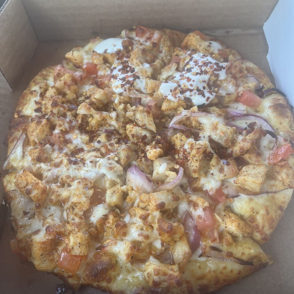 Curry Pizza House Manteca - Butter chicken w ranch& hot peppers. - Pizza Near Me - Manteca, California