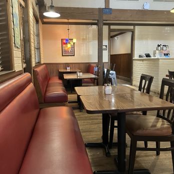 Mimi's Cafe - Dining room - Breakfast & Brunch Near Me - Rancho Cucamonga, California Mimi's Cafe - Dining room - Breakfast & Brunch Near Me - Rancho Cucamonga, California