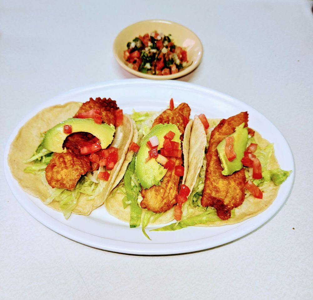 Fernando Mexican Food Logo