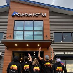 Mountain Hot Tub - Team
