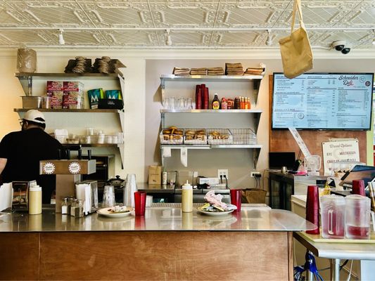 Schneider Deli River North by null