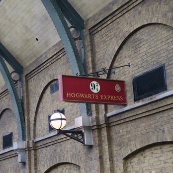 Hogwarts Express - Amusement Parks Near Me - Orlando, Florida