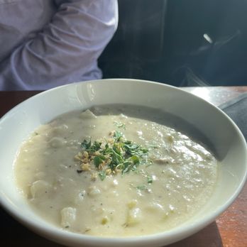 Horatio's - New England Clam Chowder - Seafood Near Me - San Leandro, California