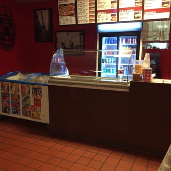 Pinches Pizzas - Pizza counter with ice cream on the side - Pizza Near Me - Long Beach, California Pinches Pizzas - Pizza counter with ice cream on the side - Pizza Near Me - Long Beach, California