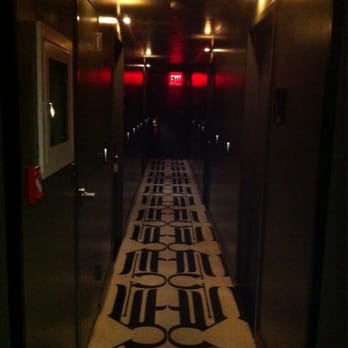 Night Theater District - Hallway - Hotels Near Me - New York, New York