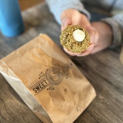 Sweet Kitchen - Gluten-free pistachio cookie