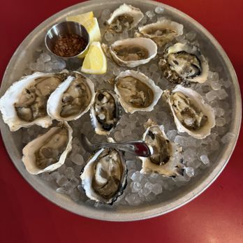 Bar Bayonne - Oysters - French Near Me - Seattle, Washington Bar Bayonne - Oysters - French Near Me - Seattle, Washington