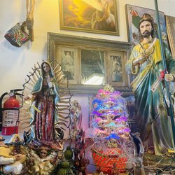 La Justa Señora Botañica - Santoyo su cuadros disponibles en su tienda.