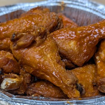 Villa Maria Pizza - Hot wings with hot sauce. - Pizza Near Me - Larchmont, New York Villa Maria Pizza - Hot wings with hot sauce. - Pizza Near Me - Larchmont, New York