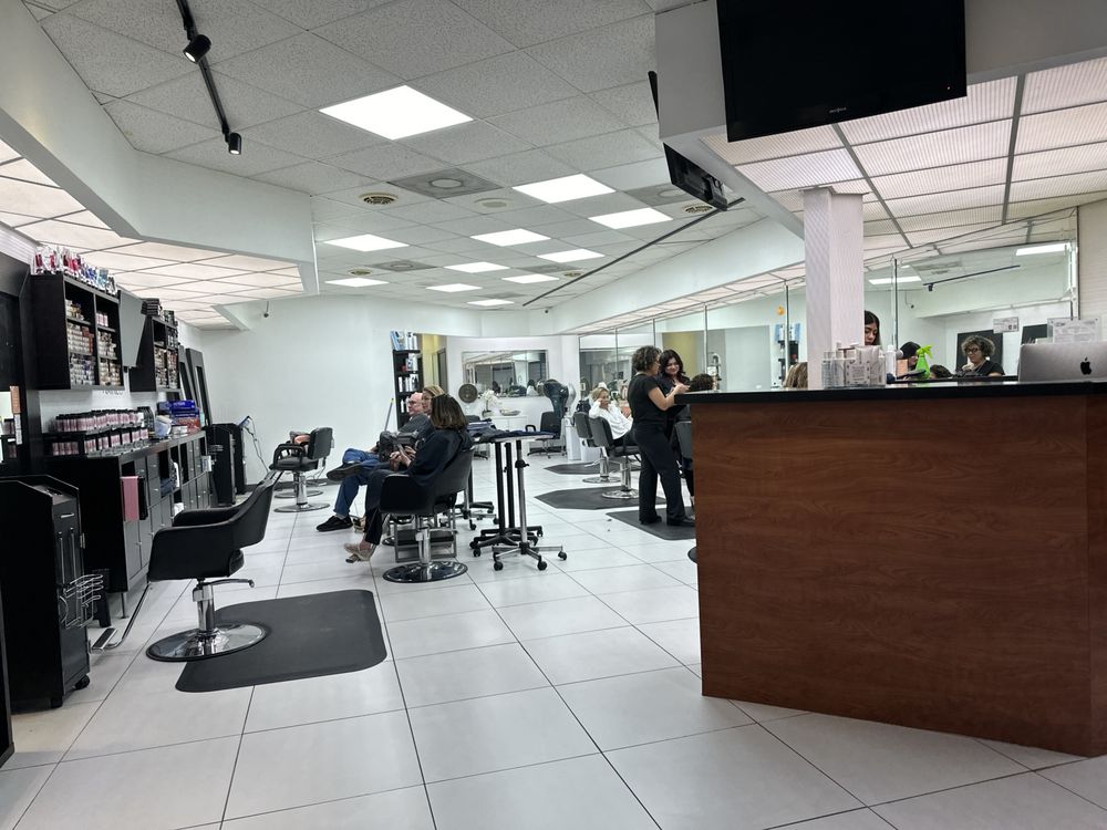 Kairos Hair Salon Image