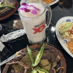 El Reposo - Agua de Orchata and nopales.