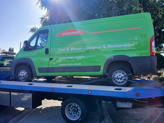 Commercial Truck Towing - Commercial Truck Towing Commercial Truck Towing - Commercial Truck Towing