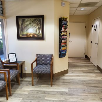 Wade W Lee, DDS - Waiting Room Area - General Dentistry Near Me - Sunnyvale, California Wade W Lee, DDS - Waiting Room Area - General Dentistry Near Me - Sunnyvale, California