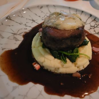 AG Inspired Cuisine - Beef tenderloin - French Near Me - Niagara Falls, Ontario AG Inspired Cuisine - Beef tenderloin - French Near Me - Niagara Falls, Ontario