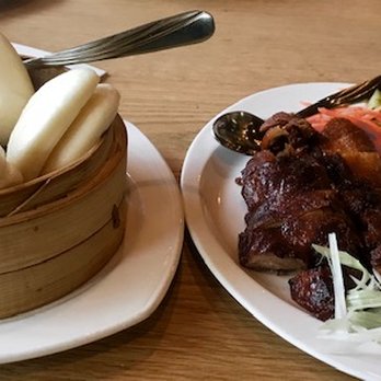 Tommy's Wok - Roast Duck with Plain Buns - Chinese Near Me - Sausalito, California Tommy's Wok - Roast Duck with Plain Buns - Chinese Near Me - Sausalito, California