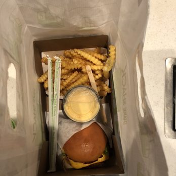 Shake Shack Short North - Shake Shack Stack, Cheese Fries - Fast Food Near Me - Columbus, Ohio