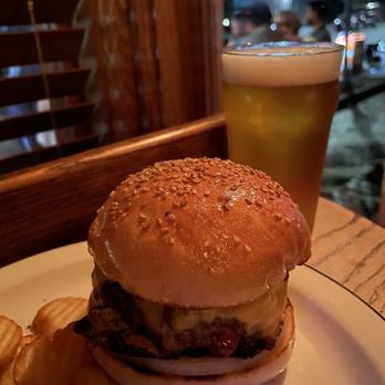 Red Hook Tavern - Burger and beer - American Near Me - Brooklyn, New York Red Hook Tavern - Burger and beer - American Near Me - Brooklyn, New York
