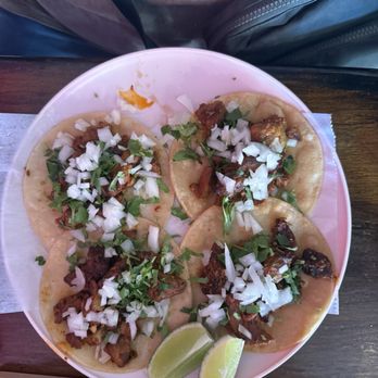 La Valentina Mexican Kitchen - Carnitas - Mexican Near Me - Miami, Florida La Valentina Mexican Kitchen - Carnitas - Mexican Near Me - Miami, Florida