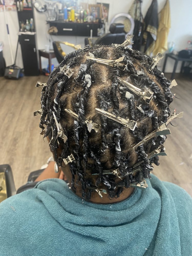 Kojie Passion for Fashion & Dreadlocks