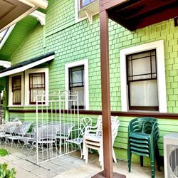 Ruta's Old Town Inn