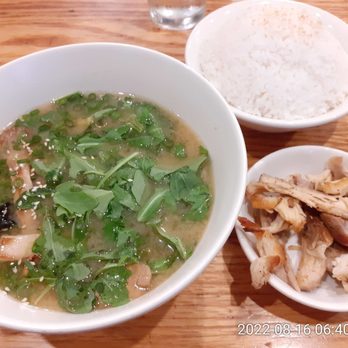 Uncle - Veggie "ramen" with chicken. They do not offer gluten-free noodles so I had to get it with rice on the side. - Asian Fusion Near Me - Denver, Colorado Uncle - Veggie "ramen" with chicken. They do not offer gluten-free noodles so I had to get it with rice on the side. - Asian Fusion Near Me - Denver, Colorado