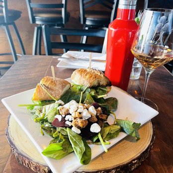 Keuka Kafe a Wine Bar - Pick-2 lunch combo (the Metropolitan Sandwich& The Beet of New York Salad) - New American Near Me - Forest Hills, New York Keuka Kafe a Wine Bar - Pick-2 lunch combo (the Metropolitan Sandwich& The Beet of New York Salad) - New American Near Me - Forest Hills, New York