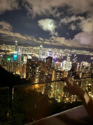 Victoria Peak by null