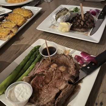 Steve's Steakhouse - Prime rib - Steakhouses Near Me - Avalon, California Steve's Steakhouse - Prime rib - Steakhouses Near Me - Avalon, California