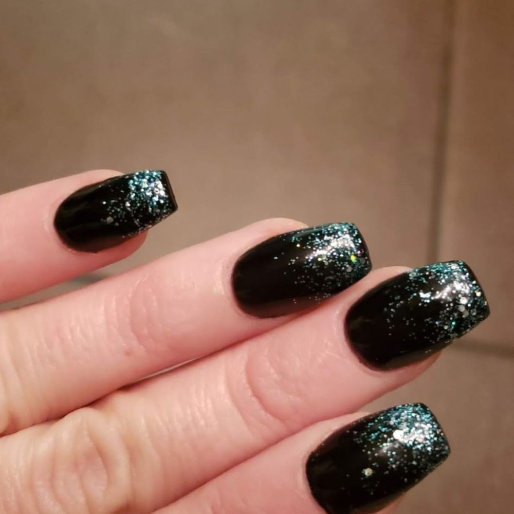 Circée Nail Spa - Nail Salons Near Me - Elgin, South Carolina
