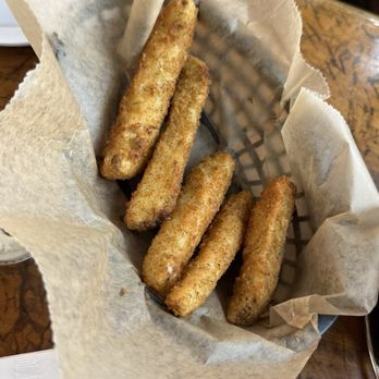 Pickle Barrel Restaurant - Fried Pickles - New American Near Me - Chattanooga, Tennessee