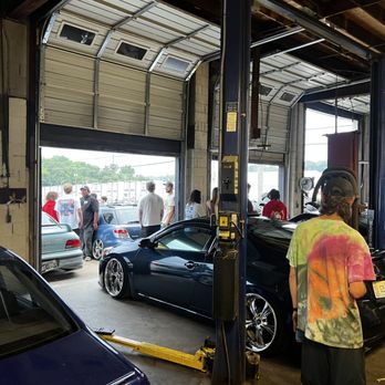 Central Tire - Car Meet Knoxville TN
Used Tire Shop
Central Tire Co LLC
865-283-1373 - Tires Near Me - Knoxville, Tennessee Central Tire - Car Meet Knoxville TN
Used Tire Shop
Central Tire Co LLC
865-283-1373 - Tires Near Me - Knoxville, Tennessee