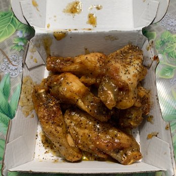 Buffalo Wild Wings - Soggy lemon pepper when I asked for dry rub - Sports Bars Near Me - Orange, California Buffalo Wild Wings - Soggy lemon pepper when I asked for dry rub - Sports Bars Near Me - Orange, California