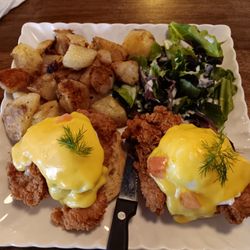 Uptown Grill - Buttermilk Chicken Eggs Benedict