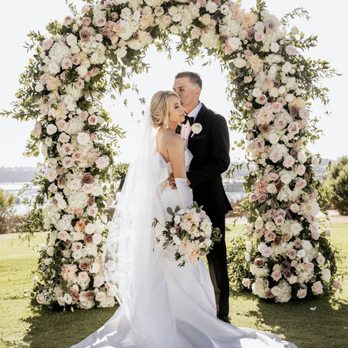 Flowers By Cina - Florists Near Me - Santa Ana, California Flowers By Cina - Florists Near Me - Santa Ana, California