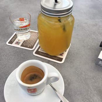 Billy Bob's - Homemade Ice Tea - German Near Me - Reutlingen, BW Billy Bob's - Homemade Ice Tea - German Near Me - Reutlingen, BW
