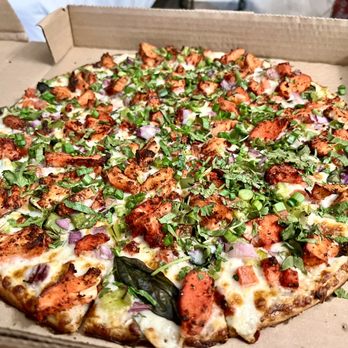 Tandoori Pizza - Tandoori Chicken pizza with cauliflower crust. - Indian Near Me - Dublin, California