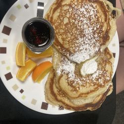The Underground Bakery & Cafe - Buttermilk pancakes