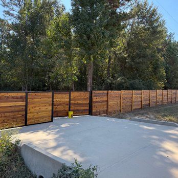 Unique Fence - Finished fence and gate with stain - Fences & Gates Near Me Unique Fence - Finished fence and gate with stain - Fences & Gates Near Me