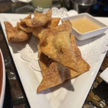 Thai House II - Fried Wonton skip this, tasted like a chicken nugget - Sushi Bars Near Me - North Miami Beach, Florida Thai House II - Fried Wonton skip this, tasted like a chicken nugget - Sushi Bars Near Me - North Miami Beach, Florida