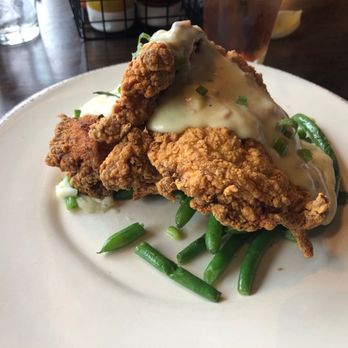 Red Heat Tavern - Southern Fried Chicken - American Near Me - Milford, Massachusetts