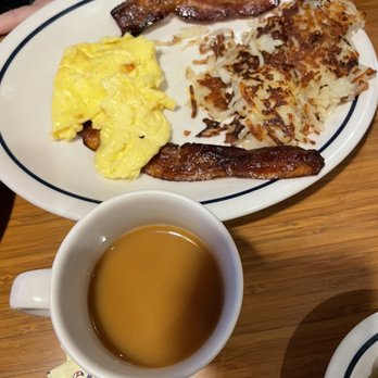 IHOP - Bacon, eggs, Hash Browns - Breakfast & Brunch Near Me - VERO BEACH, Florida IHOP - Bacon, eggs, Hash Browns - Breakfast & Brunch Near Me - VERO BEACH, Florida