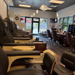 Salt Lake Nails - Inside