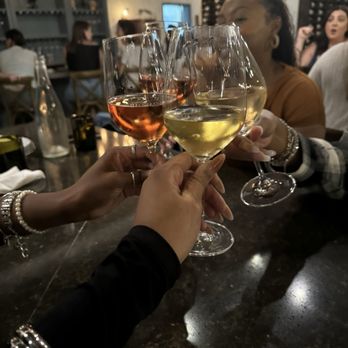 Red Or White - Birmingham - Wine Bars Near Me - Birmingham, Alabama Red Or White - Birmingham - Wine Bars Near Me - Birmingham, Alabama