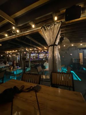 Didi's Downtown by null