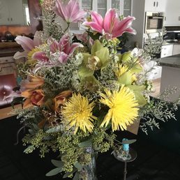 An EPIC arrangement for our friends 70th birthday! Thanks again Kristil!